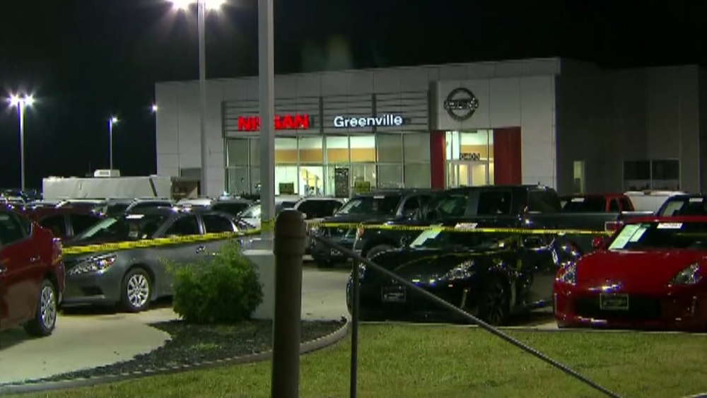 3 men dead after shootout at car dealership